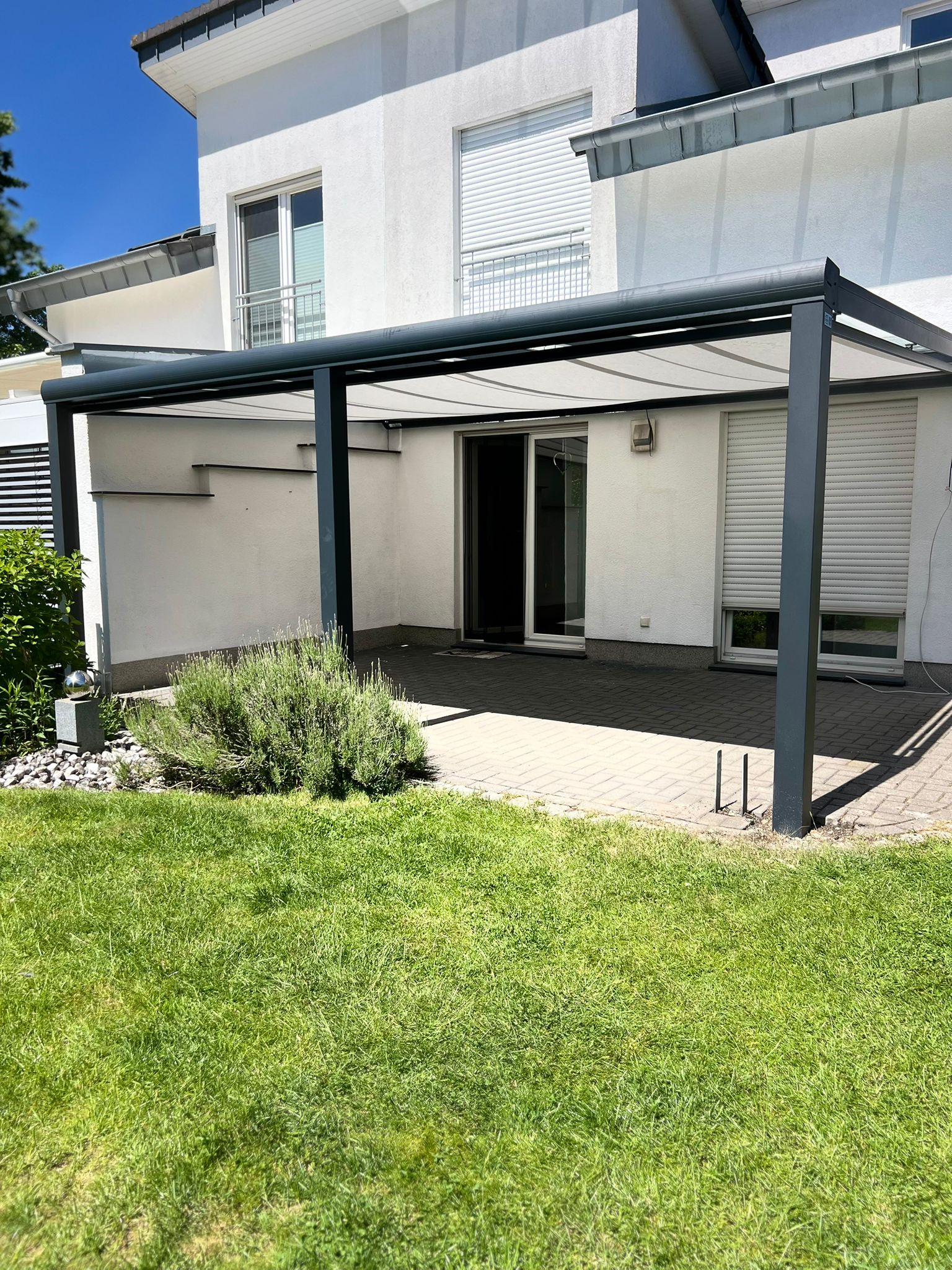 Unterglasmarkise und Zipscreens
